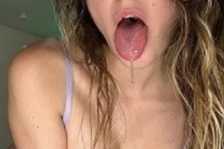 ✅💋Hot Queen Girl✅ Incalls 🏠 Outcalls 🚗 Car Fun 💦Video chat and video Sell service 💦-24/7✅ - Image 2